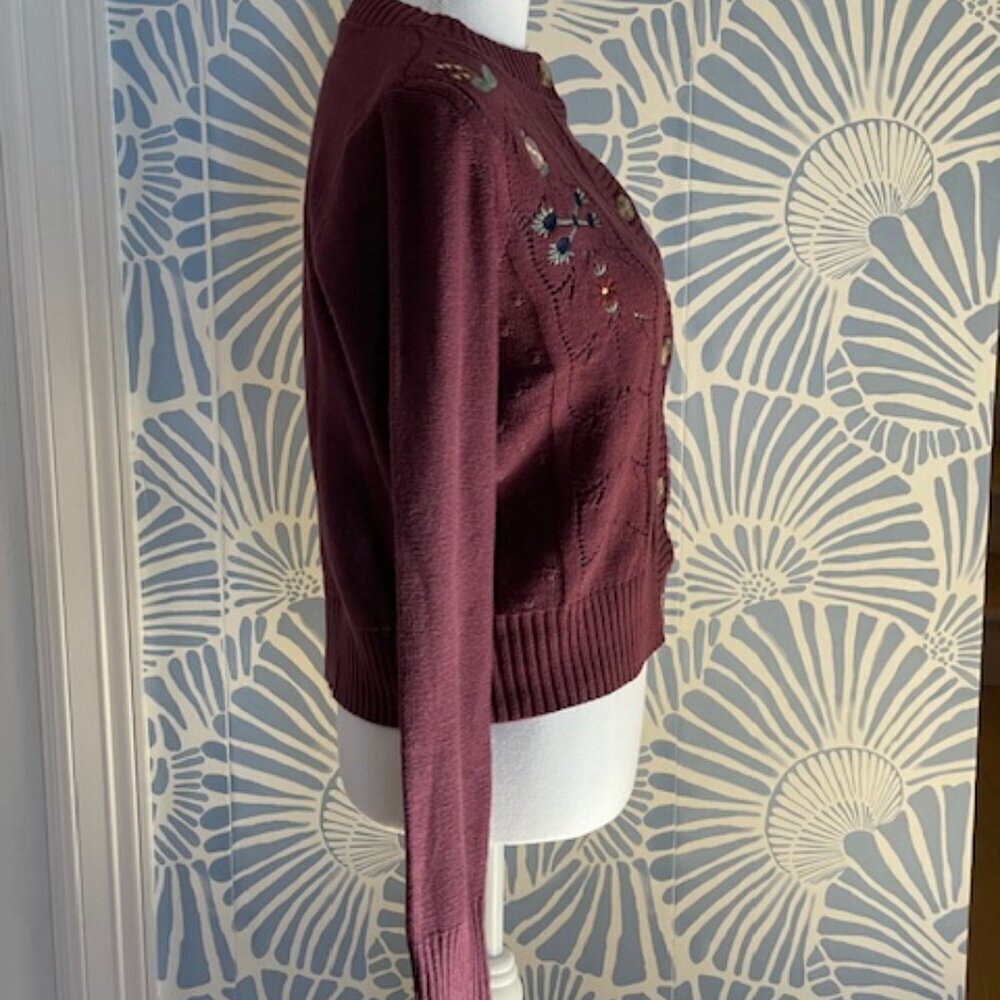 Lucky Brand Floral Embroidered Pointelle Cardigan Sweater Plum Size S - Picture 5 of 9